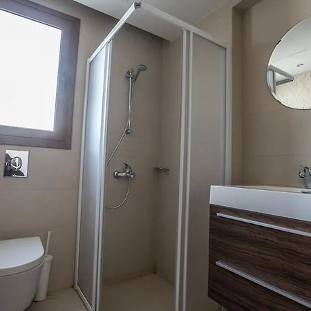 How To Rent Your Own Private Luxury Holiday In For Less Than Basic 1296 Villa Ayía Nápa